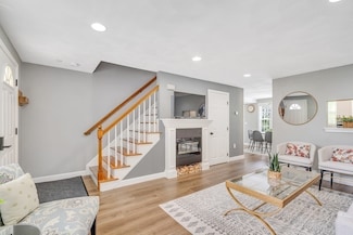74 Juniper Ln Unit 74, Tewksbury, MA 01876