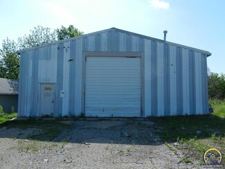 4508 SW Burlingame Rd, Topeka, KS 66609