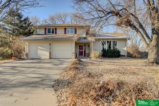 1212 N 147th Plaza, Omaha, NE 68154