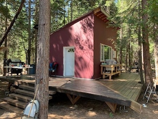 15113 Robbins Ranch Rd, Nevada City, CA 95959