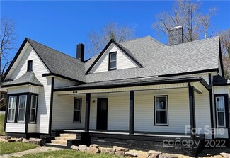 323 E Main St, Old Fort, NC 28762
