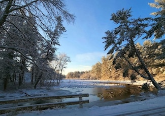 145 Draper Rd, East Brookfield, MA 01515