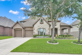 116 Owen Ridge Dr, Conroe, TX 77384