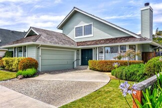 4755 Jewel St, Capitola, CA 95010