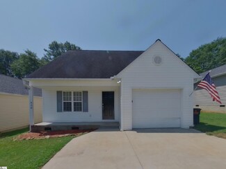 430 Clark Glen Dr, Inman, SC 29349