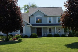 207 Hunters Glen Ln, Johnson Creek, WI 53038