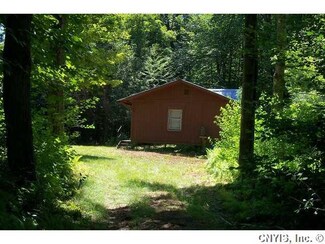 34 Balch Rd, Lacona, NY 13083