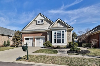 128 Village Gate Ln, Montgomery, OH 45249