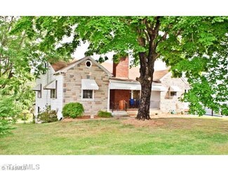 1882 Gumtree Rd, Winston Salem, NC 27107