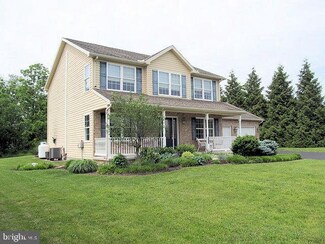 2184 Gomer Rd, Chambersburg, PA 17202