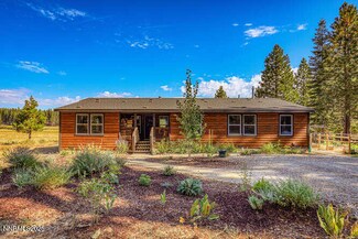 1015 Mountain Quail Rd, Calpine, CA 96124