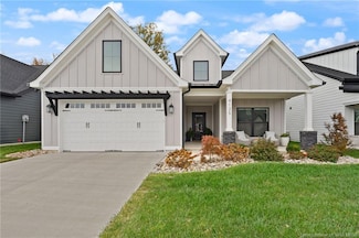4125 Uhl Dr, Jeffersonville, IN 47130