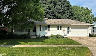 214 S Heckart St, Algona, IA 50511
