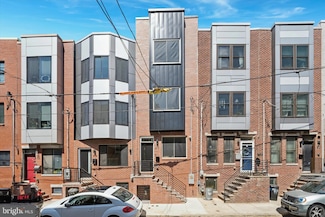 717 Mercy St, Philadelphia, PA 19148