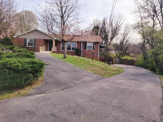 1312 Oxford Place, Johnson City, TN 37601