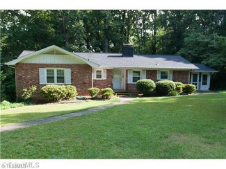 118 Marian Ln, Winston Salem, NC 27104