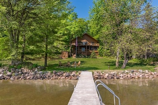 8744 Interlachen Rd, Nisswa, MN 56468