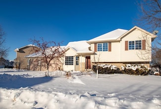 17708 311th Ct, Shafer, MN 55074