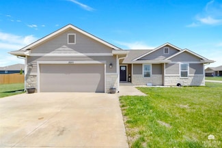 4593 Snapdragon Dr, Manhattan, KS 66502