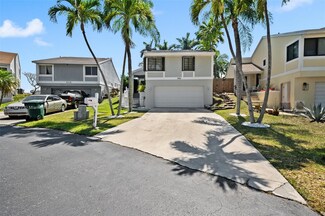 9916 SW 218th Terrace, Cutler Bay, FL 33190