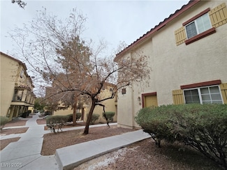 5950 Barbosa Dr Unit 9, North Las Vegas, NV 89031