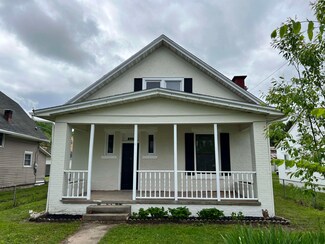 2957 Chase St, Huntington, WV 25704