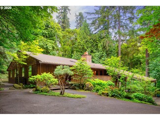 17690 Blue Heron Rd, Lake Oswego, OR 97034