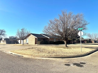 1801 Floydada St, Plainview, TX 79072