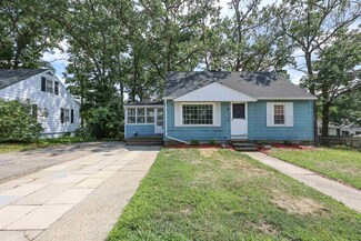 19 Maurice St, Manchester, NH 03103