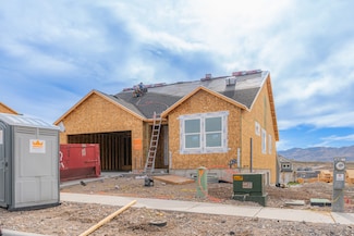 1543 W Russo Dr Unit 724, Saratoga Springs, UT 84043