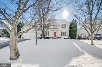 305 Marjorie Ln, Herndon, VA 20170