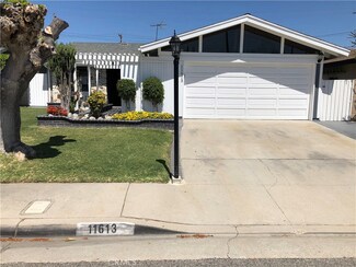 11613 Elvins St, Lakewood, CA 90715