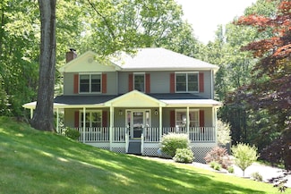 28 Forest Rd, Stafford Springs, CT 06076