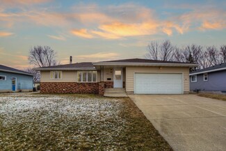 1711 11th St E, Glencoe, MN 55336