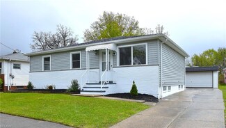 5661 Adams Ave, Maple Heights, OH 44137