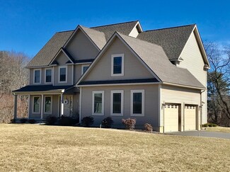 2 Hawks Meadow, Hadley, MA 01035