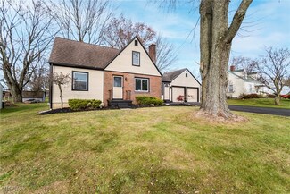 4188 Kirk Rd, Youngstown, OH 44511