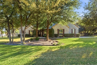 5209 Arbor Mill Dr, Fort Worth, TX 76135