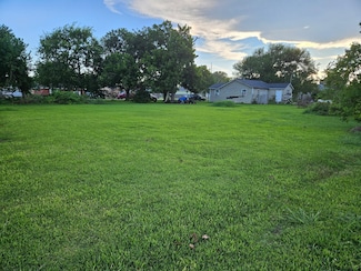 North Avenue S Ave, Freeport, TX 77541