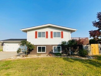 123 Southport Ct, Newton, KS 67114
