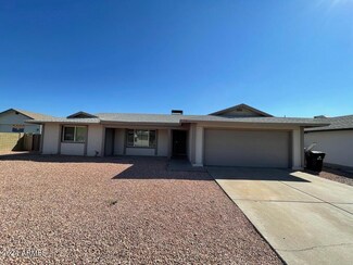 225 E Strahan Dr, Tempe, AZ 85283