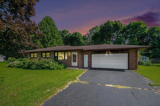 1628 Trebor Rd, Saint Joseph, MI 49085