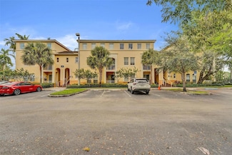 100 Jacaranda Country Club Dr Unit 203, Plantation, FL 33324