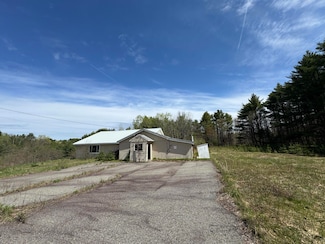 133 Burns Rd, Augusta, ME 04330