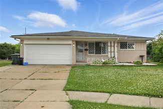 3538 Cero Dr, Sterling Heights, MI 48310