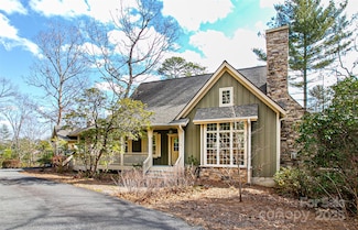 72 Top Hat Ln, Brevard, NC 28712