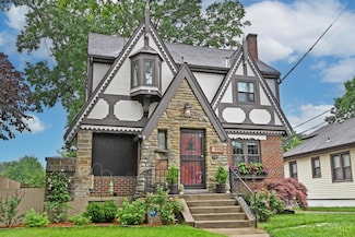 2779 Markbreit Ave, Cincinnati, OH 45209