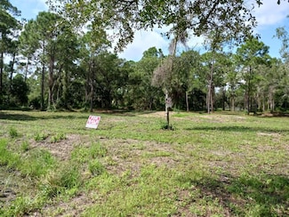 350 N Kennel St, Montura, FL 33440
