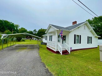 106 Hannah Pickett Second Ave, Rockingham, NC 28379