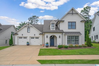 837 Southbend Ln, Vestavia Hills, AL 35216